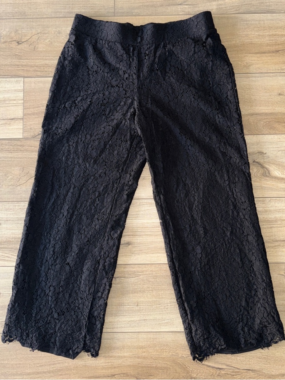 Isaac Mizrahi LIVE Black Lace Wide Leg Women’s Dress Pants Size M